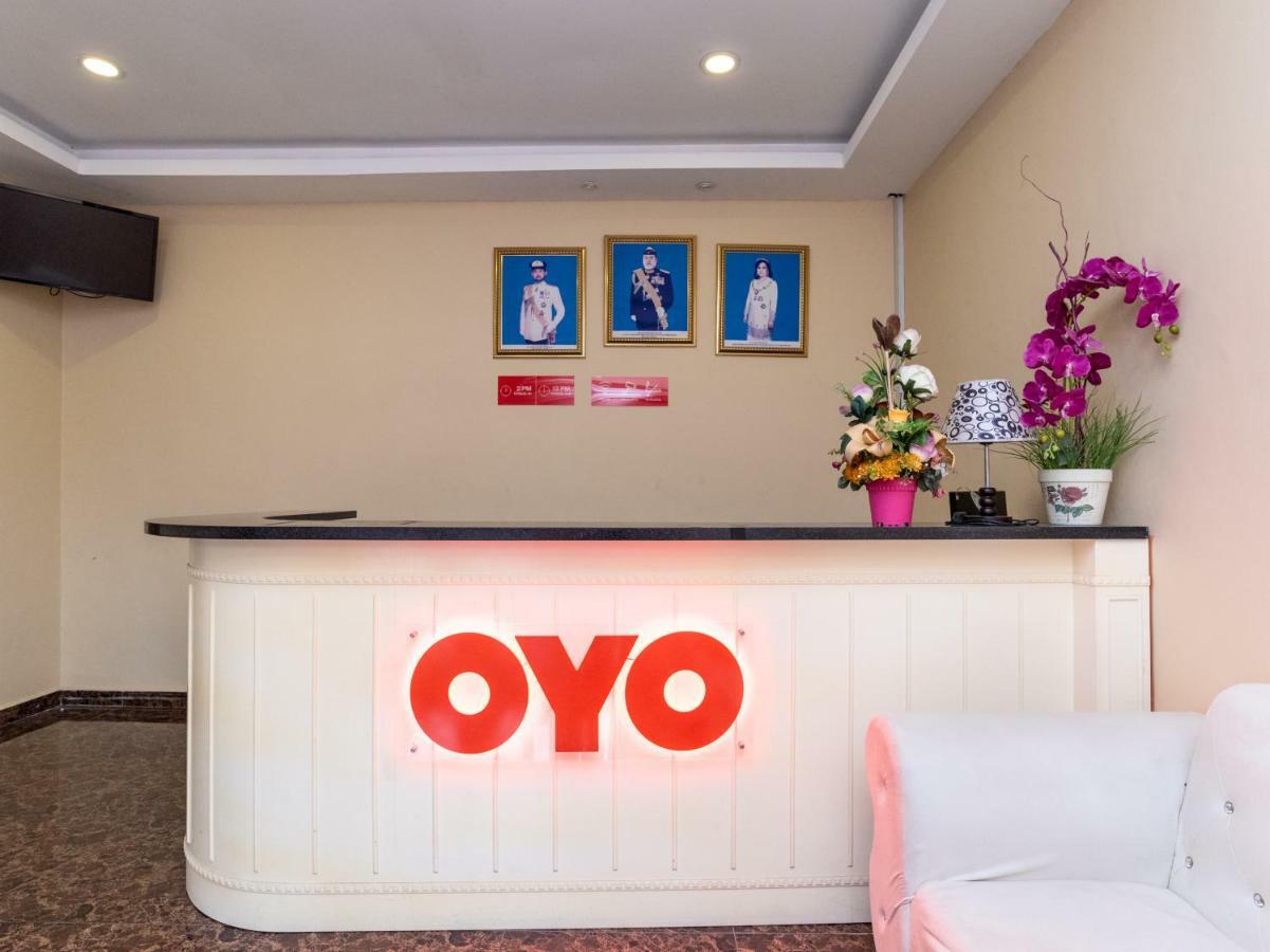 Oyo 1228 R & R Motel Johor Bahru Extérieur photo